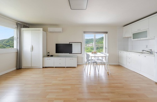 Irun-myeon Casa | Geoje Joeunde Pension