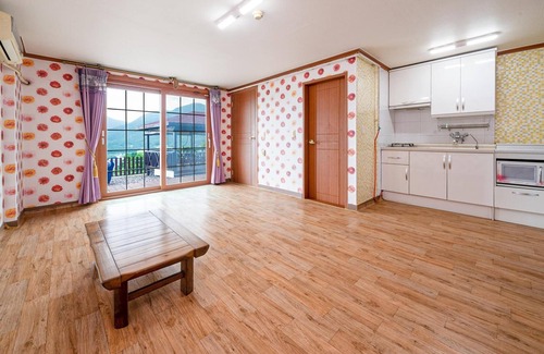 Irun-myeon Casa | Geoje Mangyang Pension