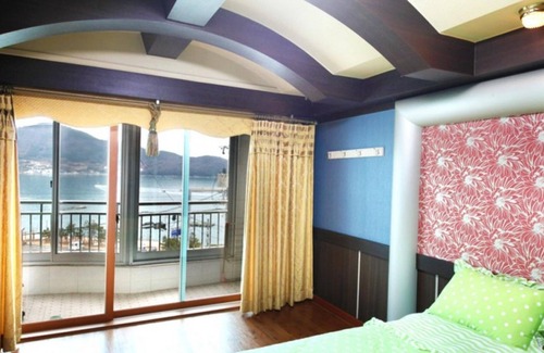 Irun-myeon Casa | Geojedo Gujorabau Pension