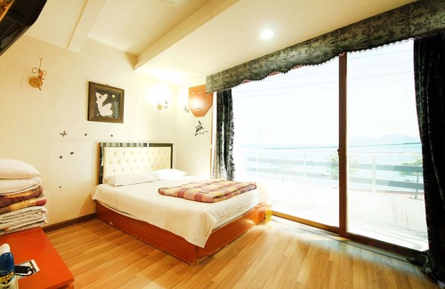 Geoje Hotel | Geojedo Hakdong Queen Cruise Hotel