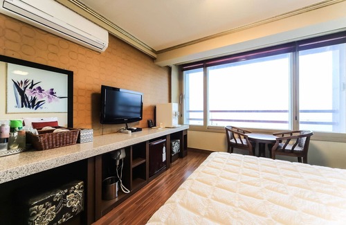 Geoje Hotel | Geojedo Hakdong Sunrise Ocean View