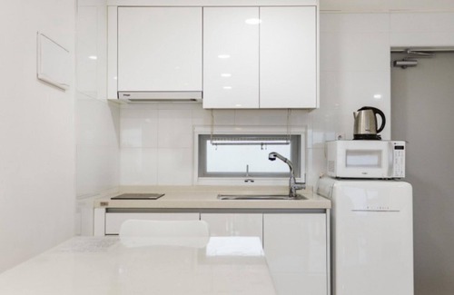 Irun-myeon Casa | Geojedo N White Pension