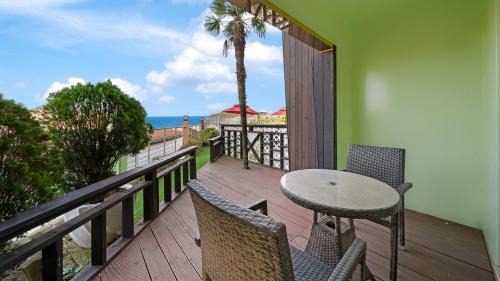 Kungnong Casa | Geojedo Pilos Ocean View Pension