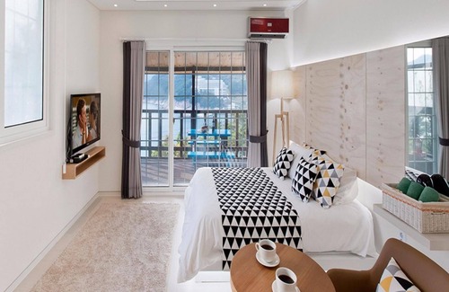 Irun-myeon Casa | Geojedo Yujahyanggi Pension