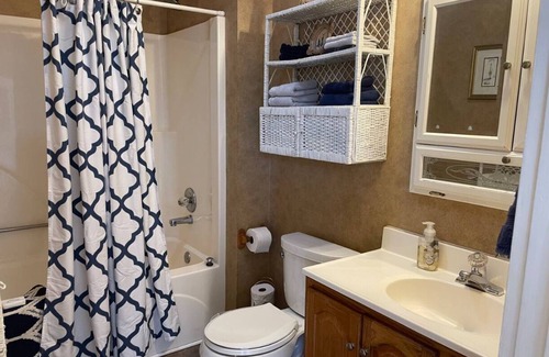 Camden Cama Y Desayuno | George Jones & Tammy Wynette Fan Room