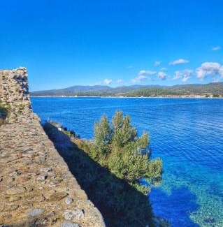 Toroni Apartamento | George's sea view apartment