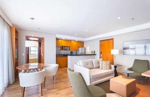 Jardins Hotel | George V Casa Branca