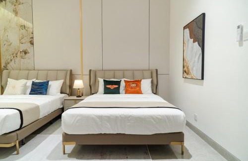 George Town Casa | Georgetown Elegant Golden Jacuzzi KTV 5BR 16pax E