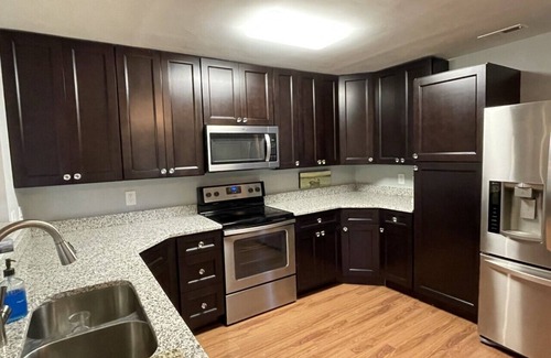 Georgetown Casa | Georgetown's "Hidden Gem"! A renovated Southern home 3 min from Front Street