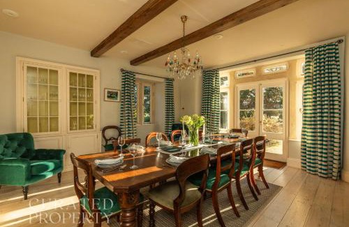 Bath Casa | Georgian House with Garden Views & Tennis Court