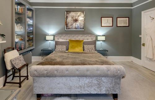Bromsash Villa | Georgian Villa Corporate and Weddings