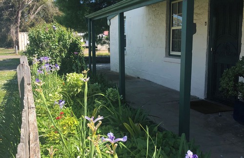 Penola Cabaña | Georgie's Cottage - Historic Penola