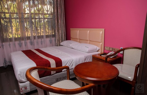 Kampala Cama Y Desayuno | Georgina Gardens Hotel está situado en el oeste de la ciudad de Kampala,
