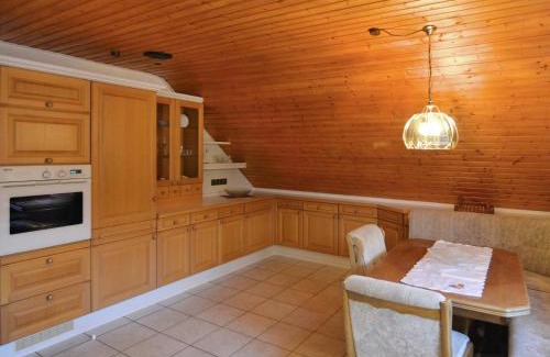 Assinghausen Apartamento | Geräumige Ferienwohnung im Sauerland