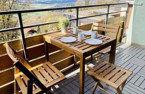 Geyersberg Apartamento | Geräumiges 2,5-zimmer-apartment mit Balkon und Küche