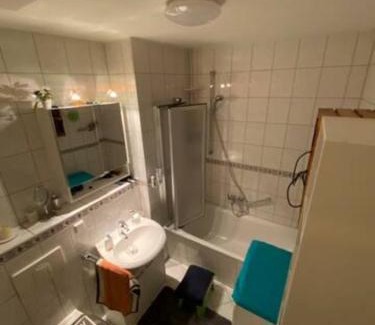 Leutzsch Apartamento | Geräumiges 2-Raum-Apartment mit Loggia