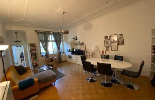 Leutzsch Apartamento | Geräumiges 2-Raum-Apartment mit Loggia