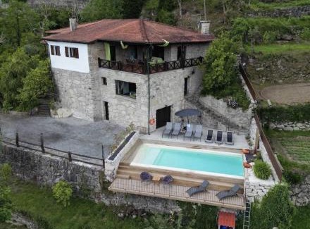 Bouro Casa | Gerês - Refúgio das Laranjeiras