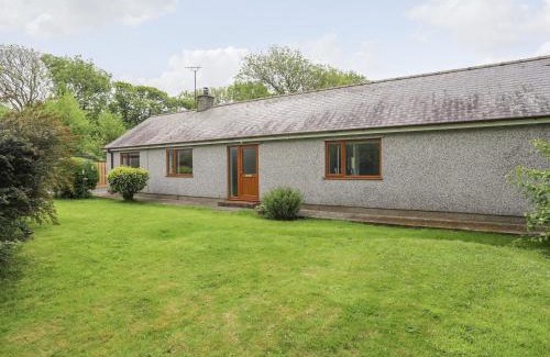 Bodffordd Casa | Ger Y Llan
