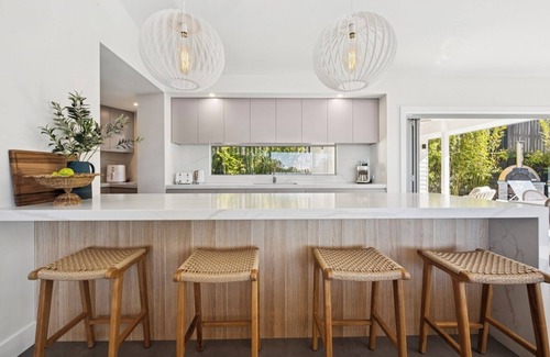 Korora Casa | Gerald's Break Away - Style and luxury with Pool
