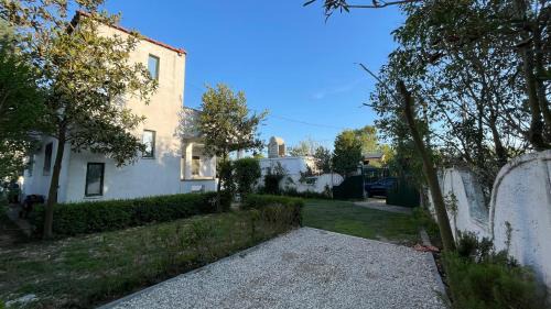Qerek Casa | Gerea's Holiday House