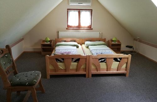 Zirc Apartamento | Gergely Vendégház