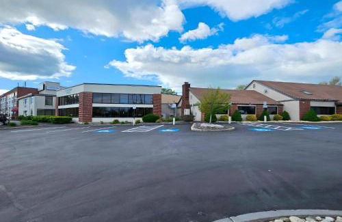 South Portland Hotel | Germaine Inn South Portland