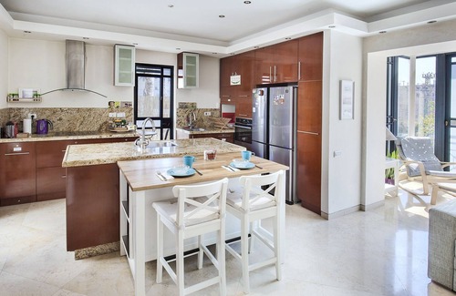 Emek Refaim Apartamento | COLEGIO GRIEGO / ALEMÁN ELEGANTE E INVITANTE