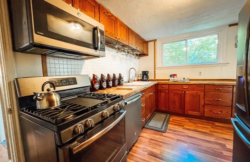 Schnitzelburg Casa | Germantown Getaway