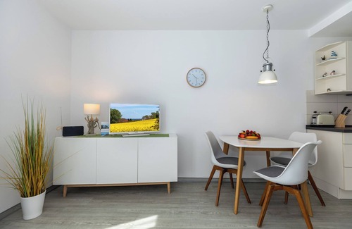 Alt Gaarz Apartamento | Geschmackvoll und Hochwertig - Ferienwohnung Ostseeluft