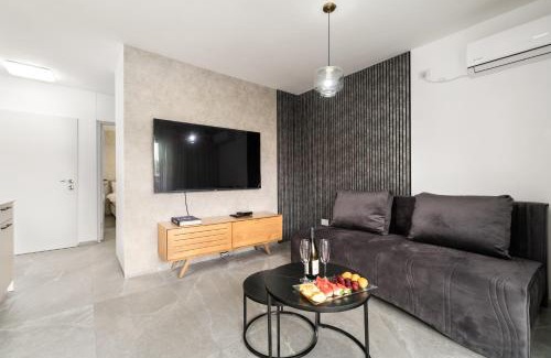 Gesher HaZiv Apartamento | Gesher Haziv Peaceful Modern Stay by Sea N' Rent