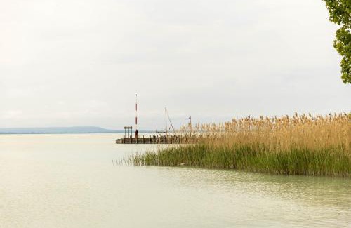 Balatonudvari Apartamento | Gesztenye Nyaralópark