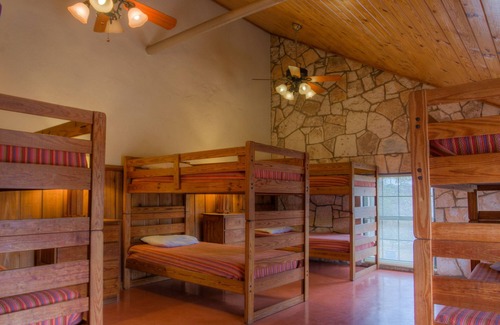 Hunt Casa | Get away at Mo-Ranch!