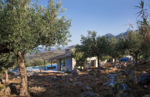 Lefktron Villa | Get away from it all in pure Mediterranean nature, peace & luxury simply enjoy