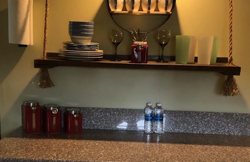 Bonita Apartamento | Get away from the hustle and bustle of the day. Stay at The Loft in San Dimas