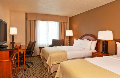 College Park Complejo | Get Ready for a Blissful Getaway! Close to NEW World of Coca-Cola, Pet-Friendly