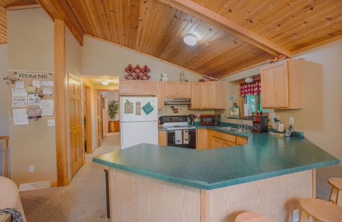 Hayward Casa | * Hipp's Hideaway en Tiger Cat Cove ==> En el lago y en DOS acres arbolados