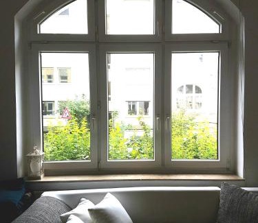 Ruhrallee West Apartamento | Get-your-flat - Tiny Flat in Gründerzeithaus, super sweet, Kreuzviertel - 50 m2 EG Haustier auf Anfrage