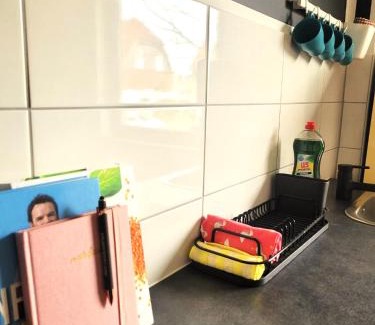 Krayer Straße Apartamento | Get-your-flat - traumhaft niedliche FeWo149, 2 Zr Kü Bad, Haustier nur auf Anfrage, ruhig & stadtnah EG - TOP