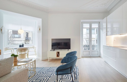 San Sebastian Centro Apartamento | Getaria by FeelFree Rentals