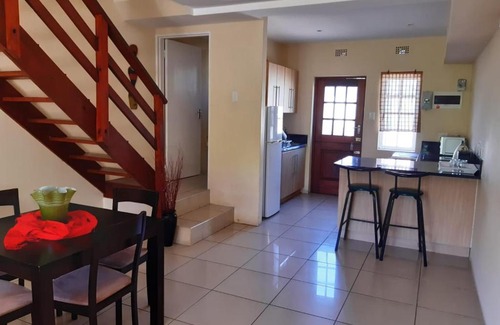 Port Alfred Apartamento | Getaway at the beach