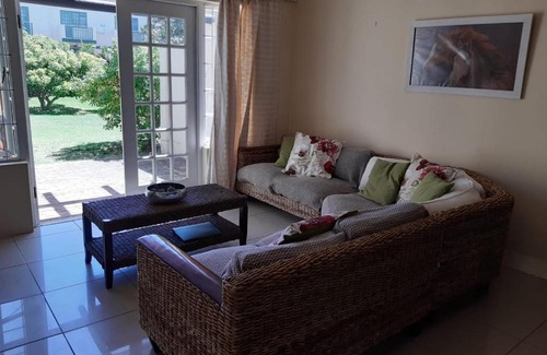 Port Alfred Apartamento | Getaway at the beach