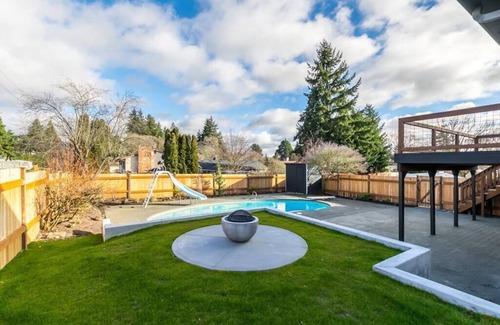 West End Casa | Getaway House★Event Home★Staycation★Chef Kitchen★