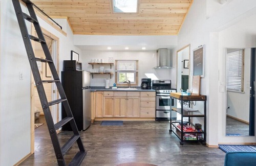 Dingmans Ferry Casa | Getaway in the Poconos | 90 mins from NYC