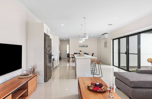 Mount Gambier Casa | Getaway on Wallace - Excellent central location- Pet Friendly