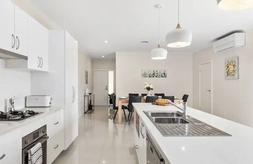 Mount Gambier Casa | Getaway On Wallace. nPet friendly.