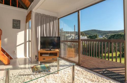 Onemana Casa | Getaway - Onemana Holiday Chalet