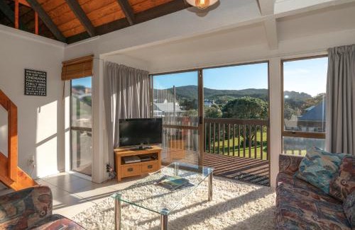 Onemana Casa | Getaway - Onemana Holiday Chalet