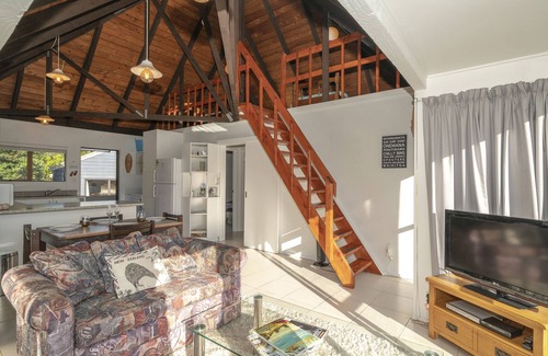 Onemana Cabaña | Getaway - Onemana Holiday Chalet