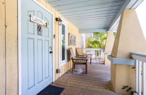 Crescent Lake Cabaña | ★Getaway!★Stocked+2Bikes★beach just short drive away ★WorkfromHome